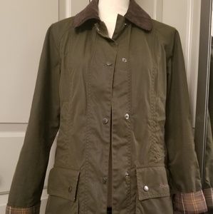 Olive Barbour Beadnell Wax Jacket